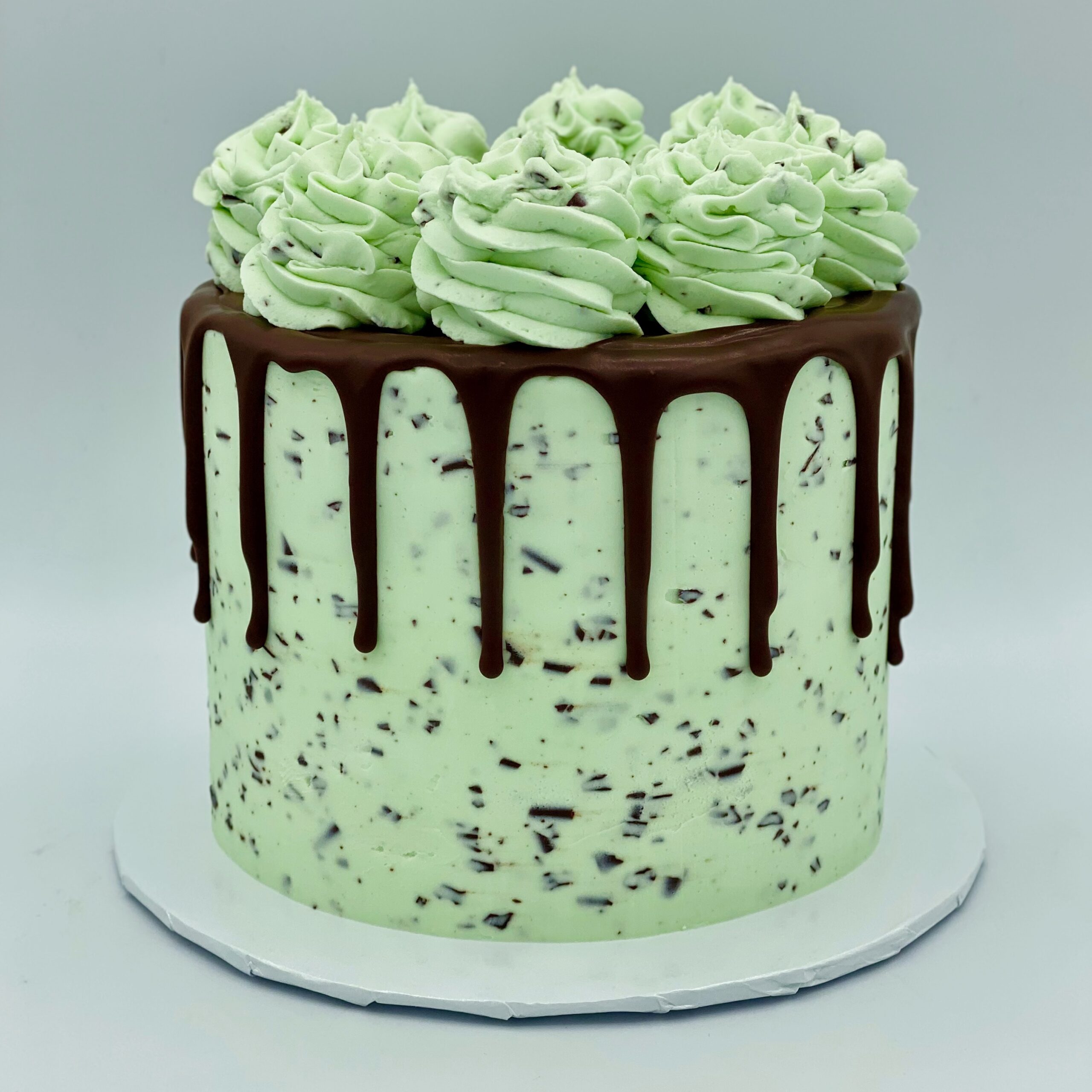 Order Vanilla Choco Chips Gluten Free Cake Online From cakes n cookies by  Ruchi